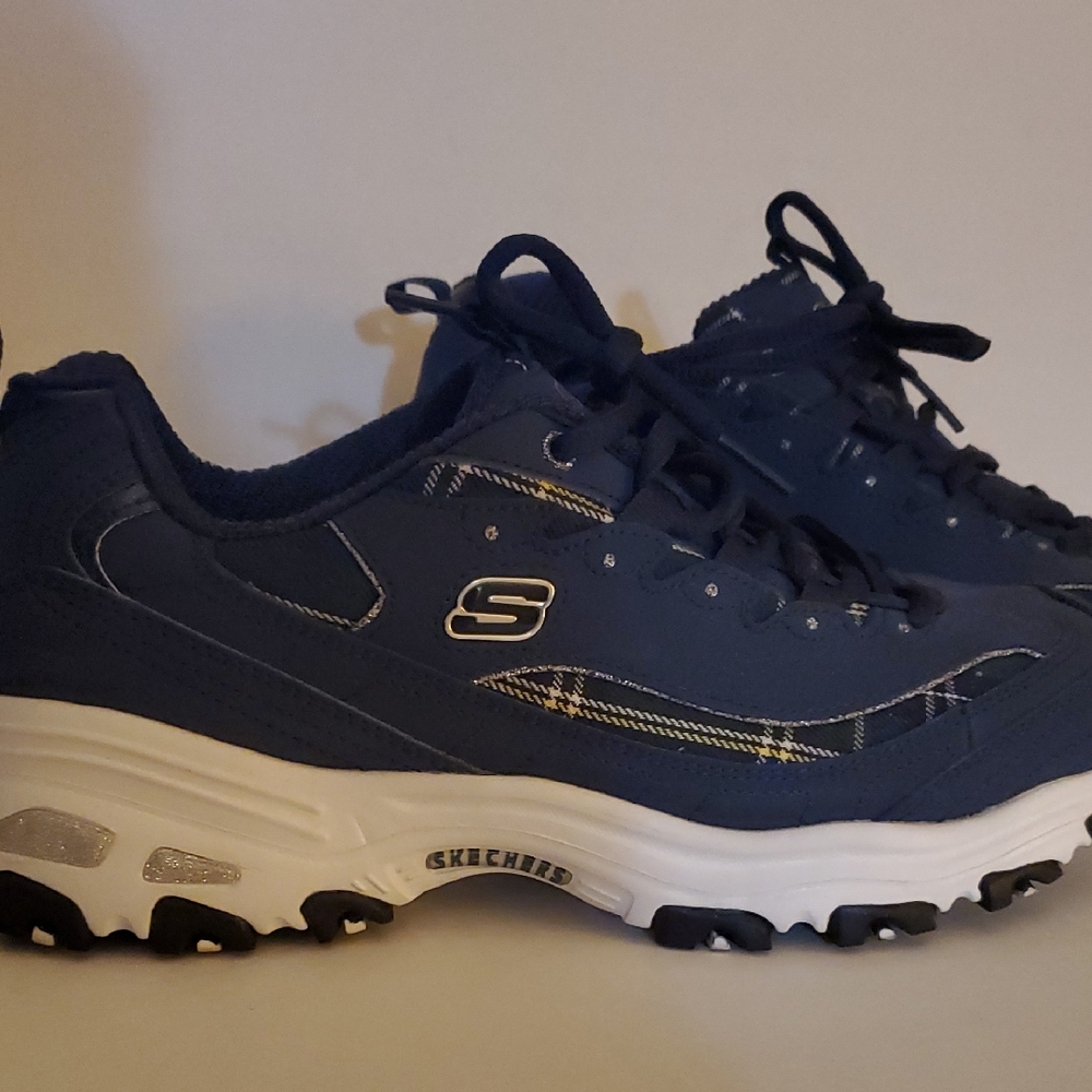 Skechers Dark Blue Sneakers with White Sole Multi Color Plaid Details